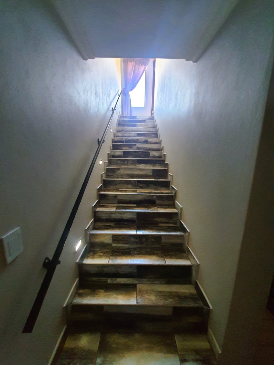5 Bedroom Property for Sale in Rietfontein A H North West